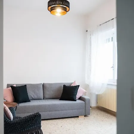 Апартаменты Family House